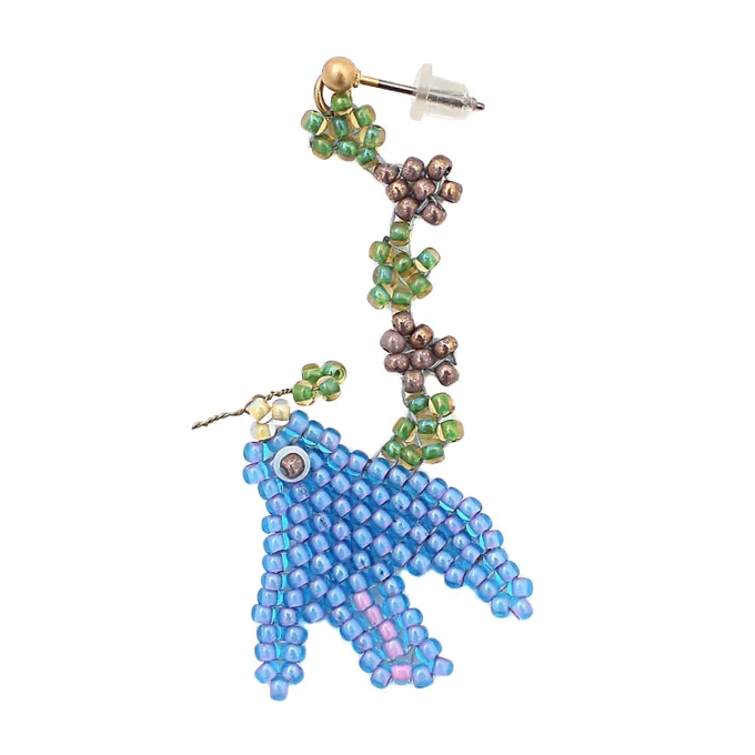 こちらはひびのこづえさんの鳥のピアス。在庫あるよ!ひびのこづえ 鳥のピアス/ TORI ビーズアクセサリー  
