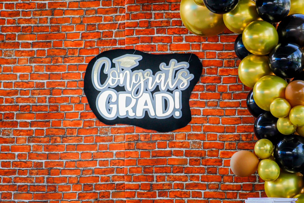 TabitaOrtizH's tweet photo. Con esta graduación cerramos la semana pasada en la Escuela Primaria José María Morelos y Pavón. 🎓🏫

¡Felicidades a las graduadas y graduados, confío que seguirán alcanzando sus sueños y metas.  ✨🙌

¡Muchos éxitos! ⭐️🤗

#TabitaOrtiz  #NuevoLeón #Lunes #InicioDeSemana https://t.co/VUPwTxFZNH