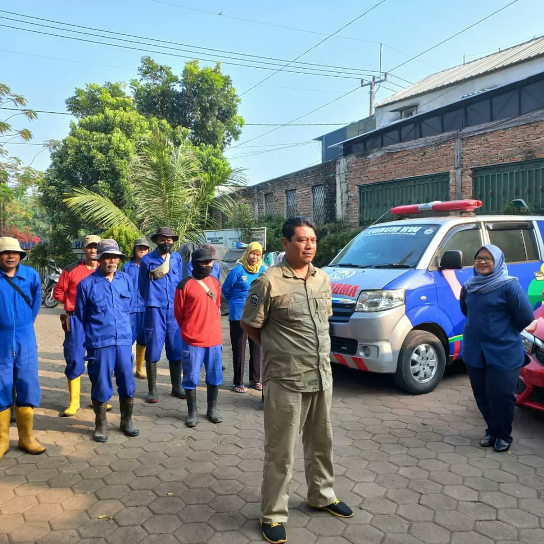 Kelurahan Cimincrang tweet media