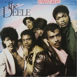 kzgr666's tweet photo. 《今日の一曲》#1145
The Deele/Body Talk
1983年作品

おはようございます。BabyfaceさんやらL.A. Reidさんがいたグループなのね。時代的にエレクトロなサウンドは私的には快適ですわ。Body Talkならぬボデイコンってのもありましたな。
https://t.co/OVphOlj5mV

#音楽を楽しもう
#今日の一曲
#Deele https://t.co/zBFf2JQucU