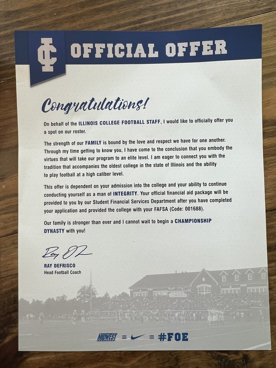 DylanLessman's tweet photo. After a great talk with @CoachDeFrisco I’m blessed to say I’ve received an offer to play football at Illinois college! 

@IC_Football @CoachDeFrisco @joewreed11 @DeepDishFB https://t.co/eTk3drSHgi