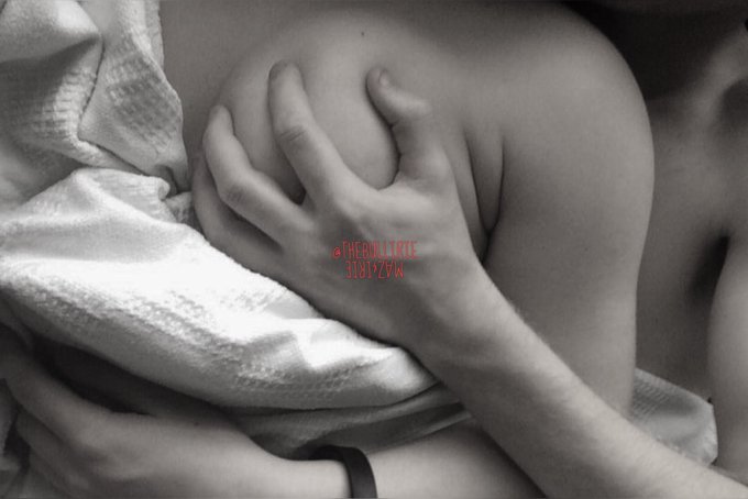 #TittyTuesday 🧕🏽🍈🍈 https://t.co/lewPPzxut9<a href="/tag/tittytuesday"class="tags">#TittyTuesday</a>