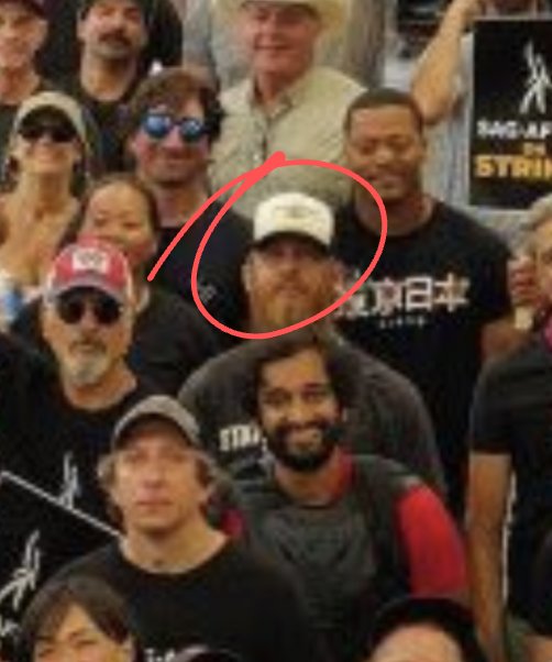 imacrabpeople's tweet photo. @EmbryEthan Ol' Grizzly Adams showing up. Stand strong, damn the man! https://t.co/iJ90FDdaEg