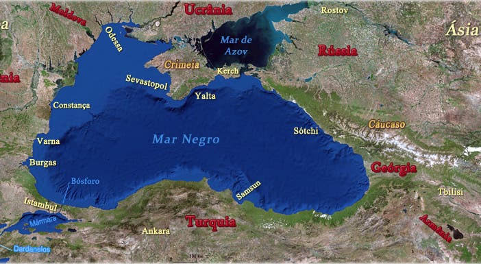 Rússia: O FSB anunciou a descoberta de explosivos no porão de um navio que rumava da Turquia para a Rússia. A agência verificará todos os navios que passam pelo Estreito de Kerch.
Oficiais de contra-espionagem disseram que em 22 de julho, vestígios de explosivos...(1)
(2)👉