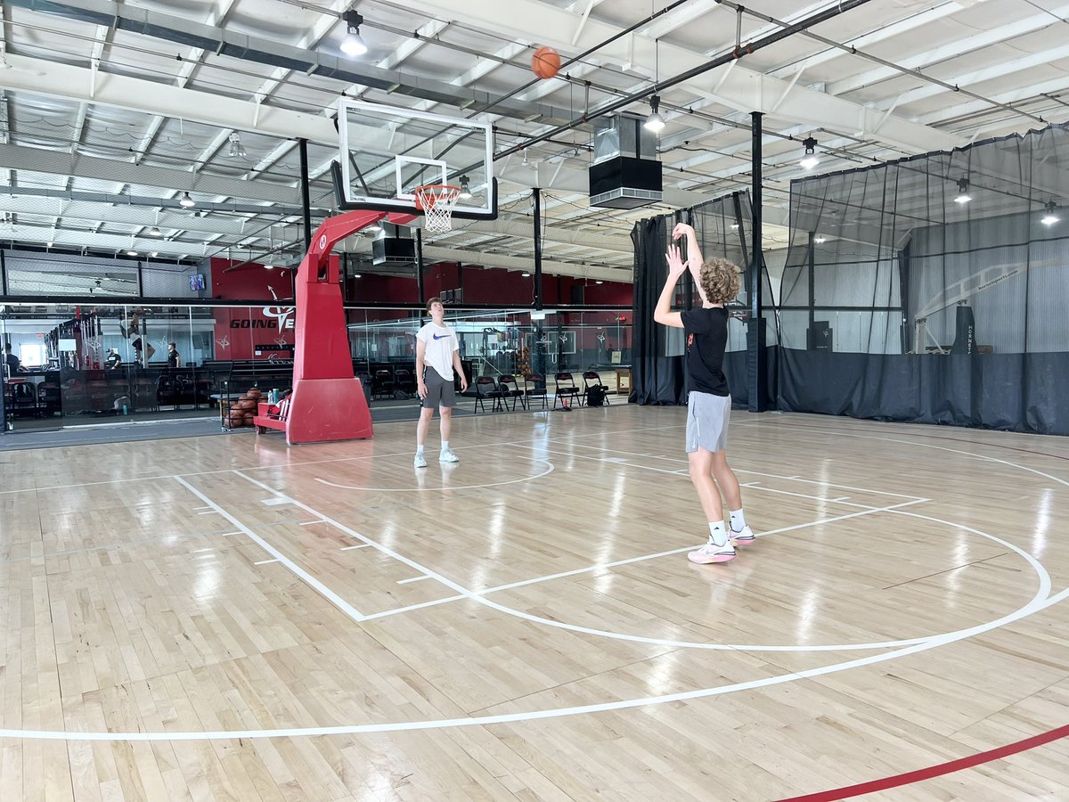 Adam Barnes tweet media