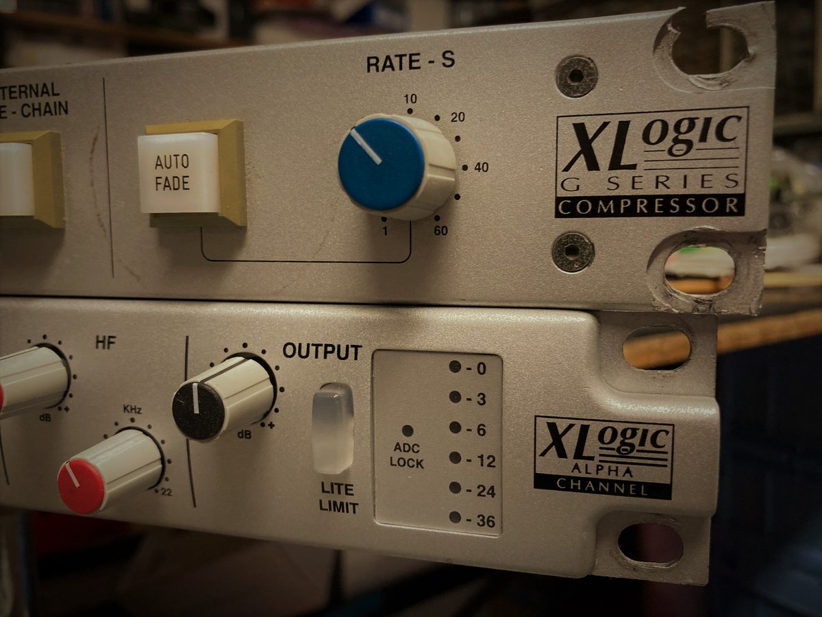 SSL_Japan's tweet photo. なんか似てるなぁ🙄🙄

#SSL #Xlogic #X #TwitterX https://t.co/C59uGj7Qdy