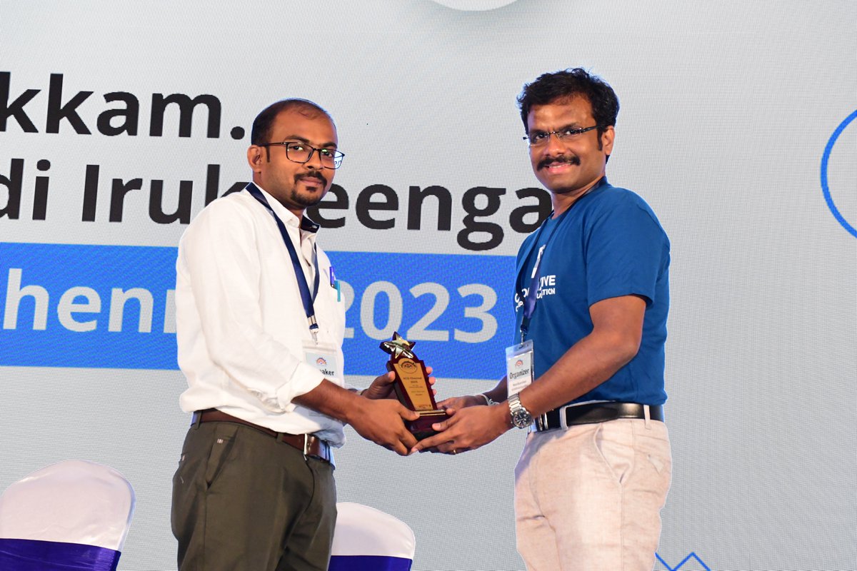 arulselvan_net's tweet photo. Attended the @kcdchennai event last Saturday. Thanks to the organizers @senthilrch , @kannanvanniaraj, @Gayathri_RJ, @manikandank276, Mohan Muthukumar, @vasudevpavithra, Veera Ashok C. During panel discussions, I'd the privilege of collaborating with industry experts🙌 #kcd https://t.co/4fGbCAIhY0
