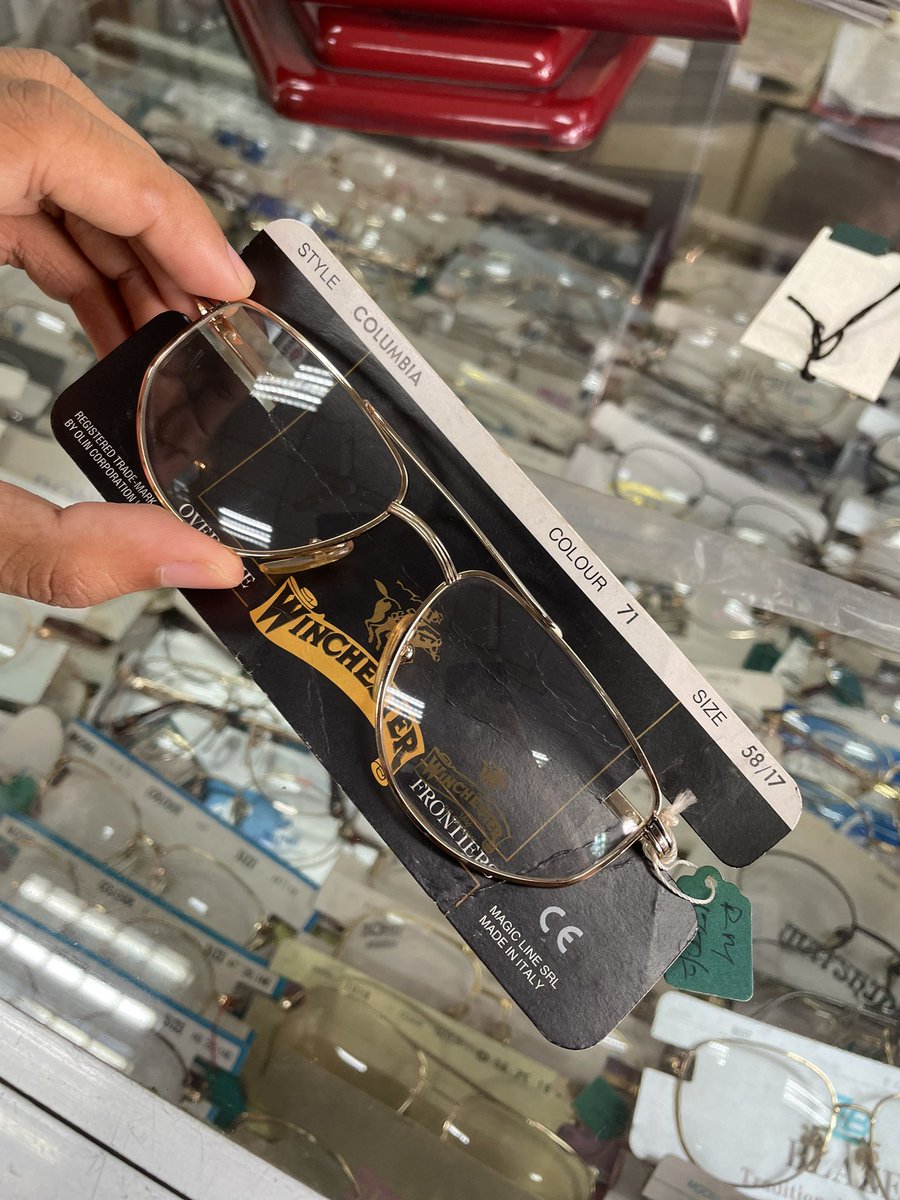 DArdcollar's tweet photo. stumbled upon a 50-year-old spectacle shop today. The owner asked if I would be interested helping him selling the old frames online. Should i? https://t.co/Ihcp9ICHRh