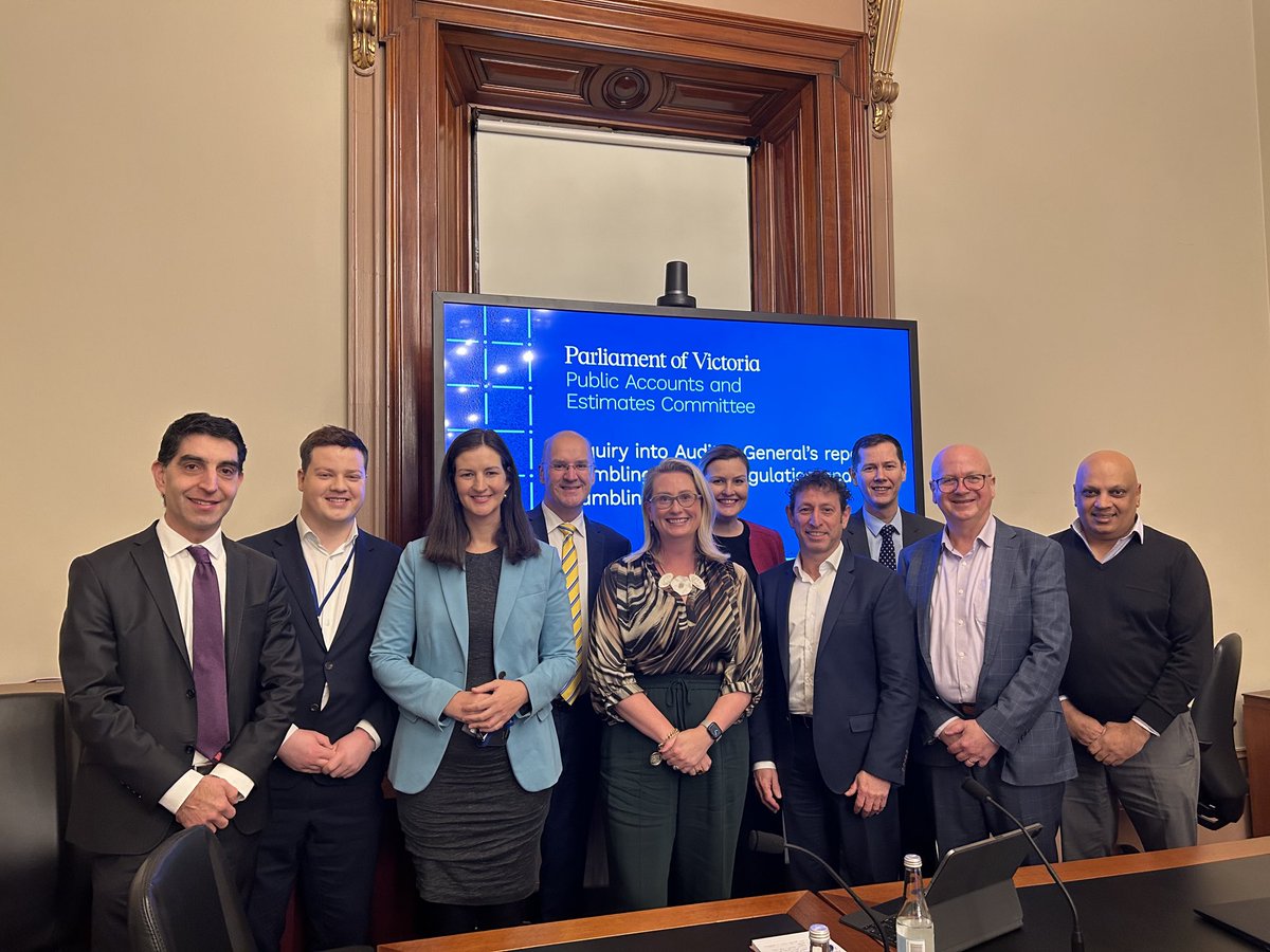 dan_lubman's tweet photo. Great to present with⁩ @LoosRick ⁦@damianferrie⁩ at public hearing today on how Victoria can prevent &amp; reduce gambling harms ⁦@SarahConnollyMP⁩ Lauren Kathage MP @PaulHamerMP @MichaelGalea @EllenSandell, @DannyOBrienMP @MathewHilakari⁩ https://t.co/iDRX1yTfZW https://t.co/fuzwKr8go8