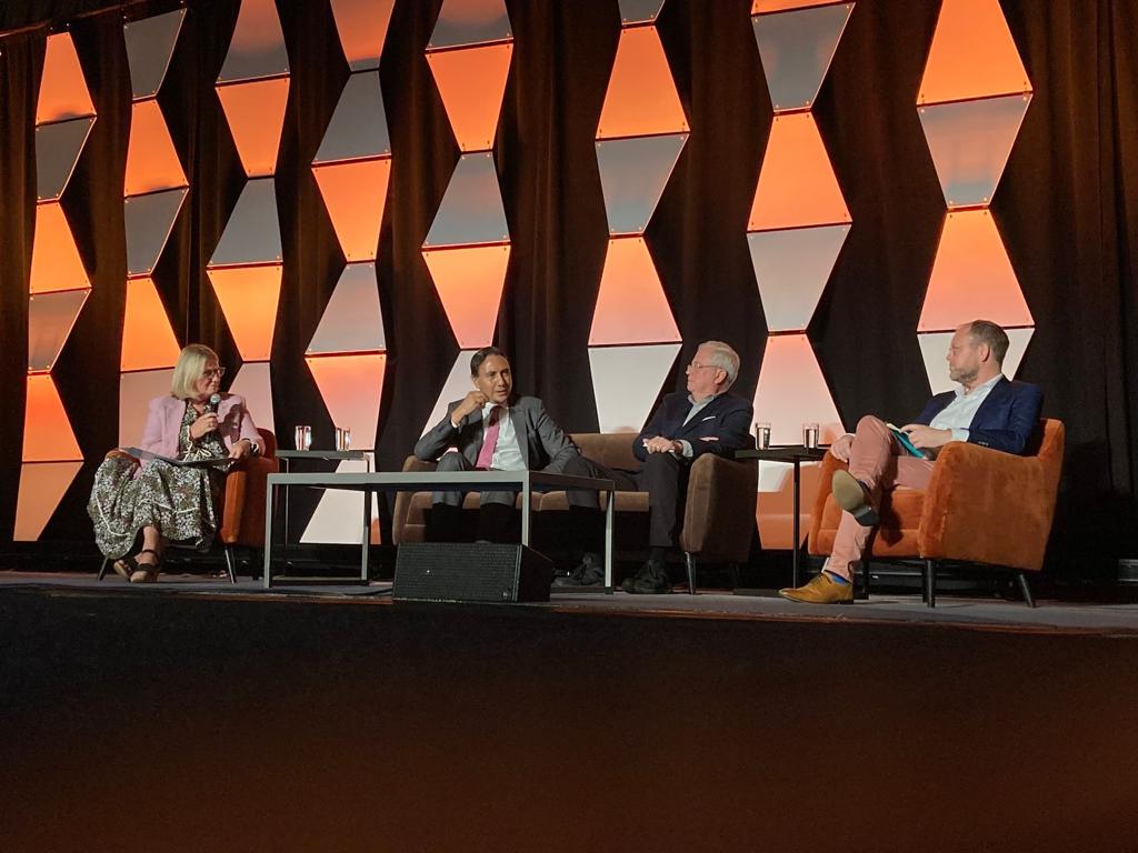 RedNacionalGRES's tweet photo. Hilo (2) …O, ¿mejorar la percepción que los rectores o el marketing puedan transmitir de la institución? Esta es la mayor inquietud.” Dr. Germán Campos, Director de la Fundación Social Anáhuac. “Summit for Leaders in Advancement 2023”. New York 🇺🇸
@GermanCV  #Educación #ranking https://t.co/6Sx0nkM1xV