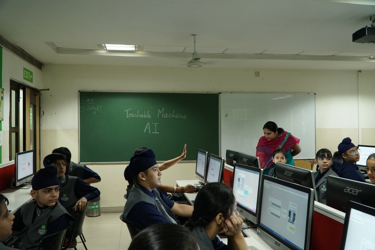 chitkara_school's tweet photo. The Atal Tinkering Lab of Chitkara International School hosts an informative yet enlightening session on "Artificial Intelligence" the dynamic students of Grade 7

#CIS #AIlearning #kowledge #tech #ATL #tinkeringlab https://t.co/dvXRYPXhao