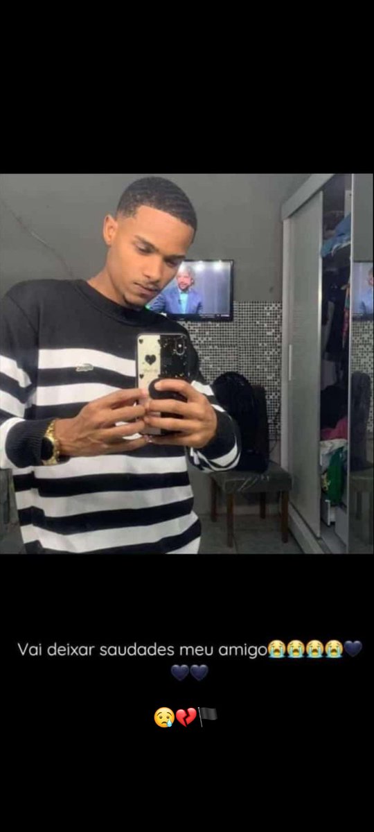 Muito triste primo com sua perca Deus sabe de todas as coisas só posso a deus que der muita força minha tia nésse momento tão difícil pra ela 💔🥀🏴