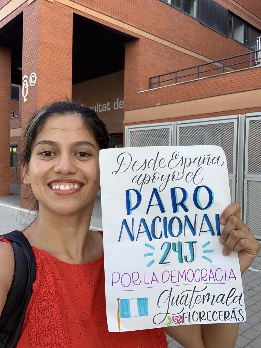 #España "Desde Valencia, España, me uno al #ParoNacional24J . 🇪🇸

Queremos una Guatemala democrática y libre, sin políticos corruptos y golpistas que se enriquecen de nuestro territorio. El pueblo ya lo dijo en las urnas: YA NO MÁS." 📌

 Vía <a href="/luckyaguilar/">Lucky Aguilar</a>