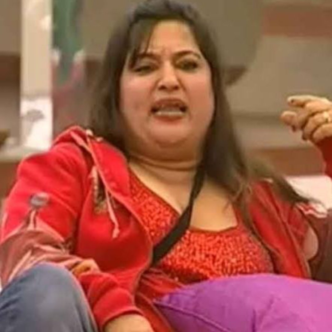 DesiBoys1355635's tweet photo. Kaisa Laga Devil ๐ฟ
& devil Ki Jodi ?? + TunTun Mosi
๐ RT - ๐
โค๏ธ Like - ๐
#BiggBossOTT2 #dolibindra #BebikaDhurve #tuntunmosi #bbpoll #fukraisback #kingelvis #tabahielvis https://t.co/UHgqin438z