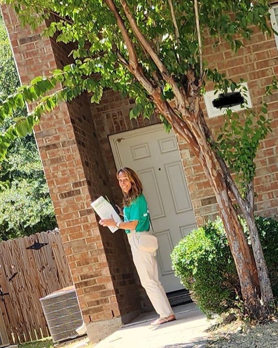 Our team is back for the 2023-2024 school year!! What a great way to start! We hit the streets to meet families and let them know we are ready to help with registration!  School starts August 14th and if you need help please let us know…we are happy to help!!! #chooseGPISD