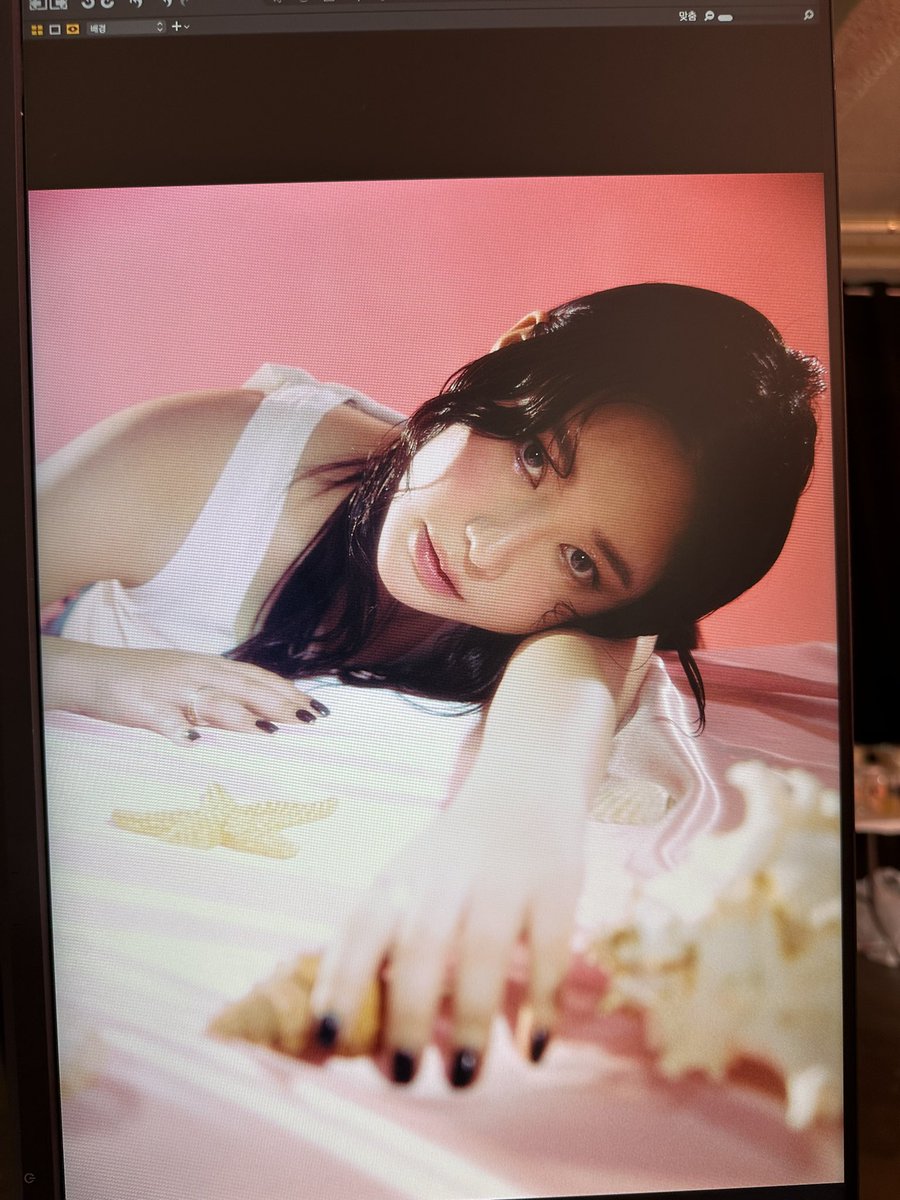 민영 / MINYOUNG tweet media
