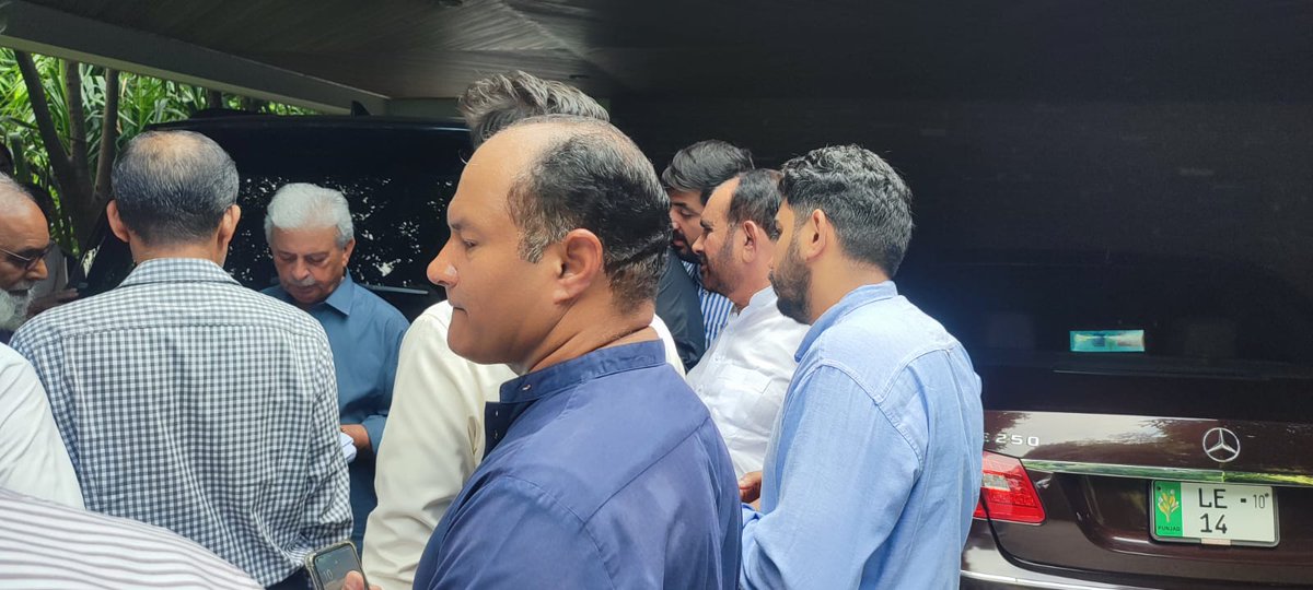 YETA_Pakistan's tweet image. Team YETA met with @RTanveerPMLN and Thanked him for his continous support and Untiring Efforts regarding the Approval of #NTCAct
We hope @pmln_org will resolve this National Level issue and Secure the Support of 350k Families
@CMShehbaz
@MaryamNSharif
@ShazaFK
@KhawajaMAsif