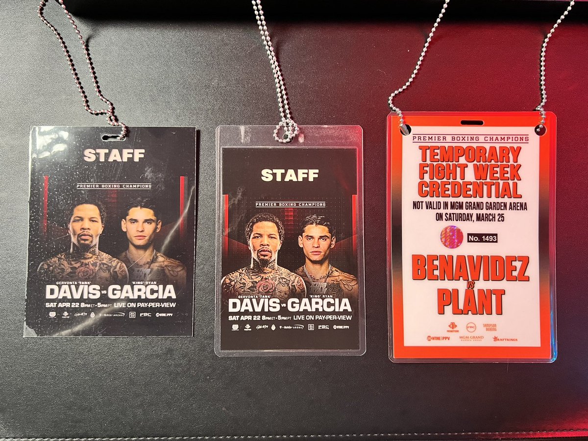 Giveaway time? #DavisGarcia #BenavidezPlant