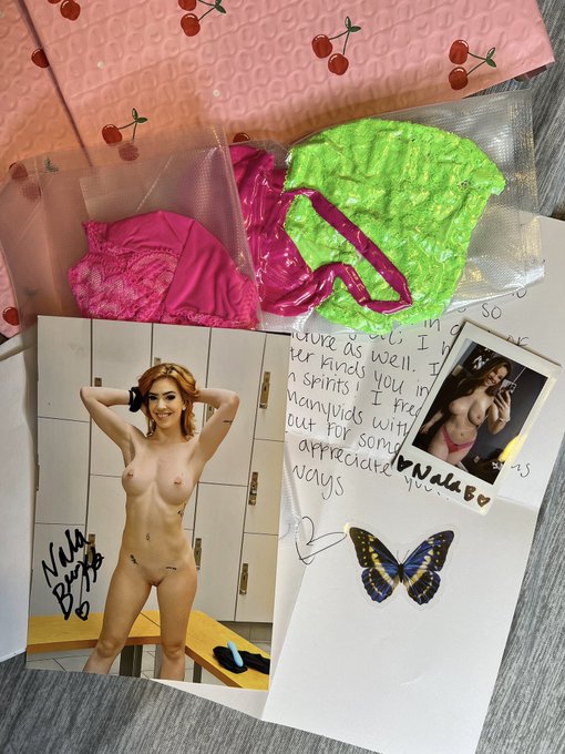 I loveeee being able to write letters to y&rsquo;all 🥹😘😘  You can always order things from me through my Manyvids