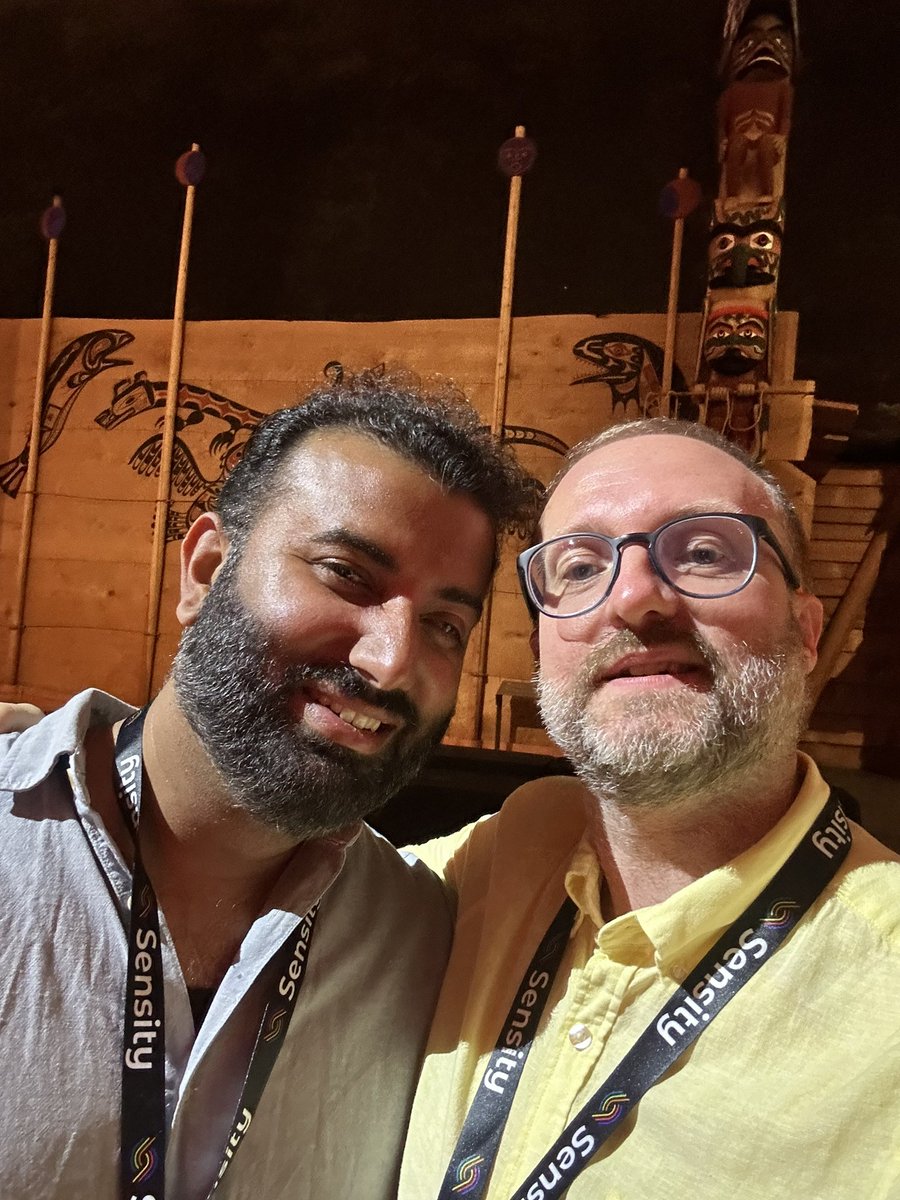 peterjsimcock's tweet photo. A very enjoyable reception to open the 18th @DbI_connect World Conference, and great to meet colleagues in person again. #deafblind #globalconnections @vikram_bazpur @AnnikaMariaJoh1 @DeafblindUK https://t.co/zd48Hrh7em