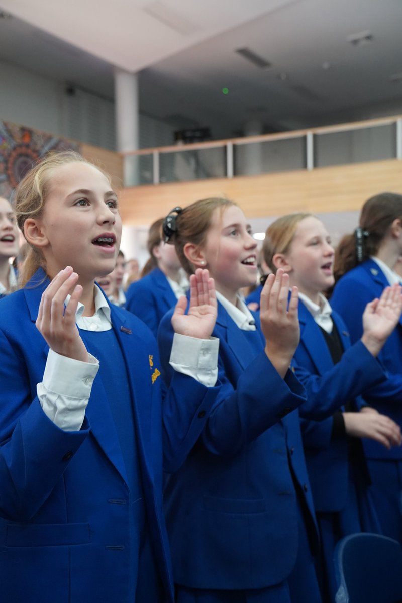 Loreto Kirribilli tweet media