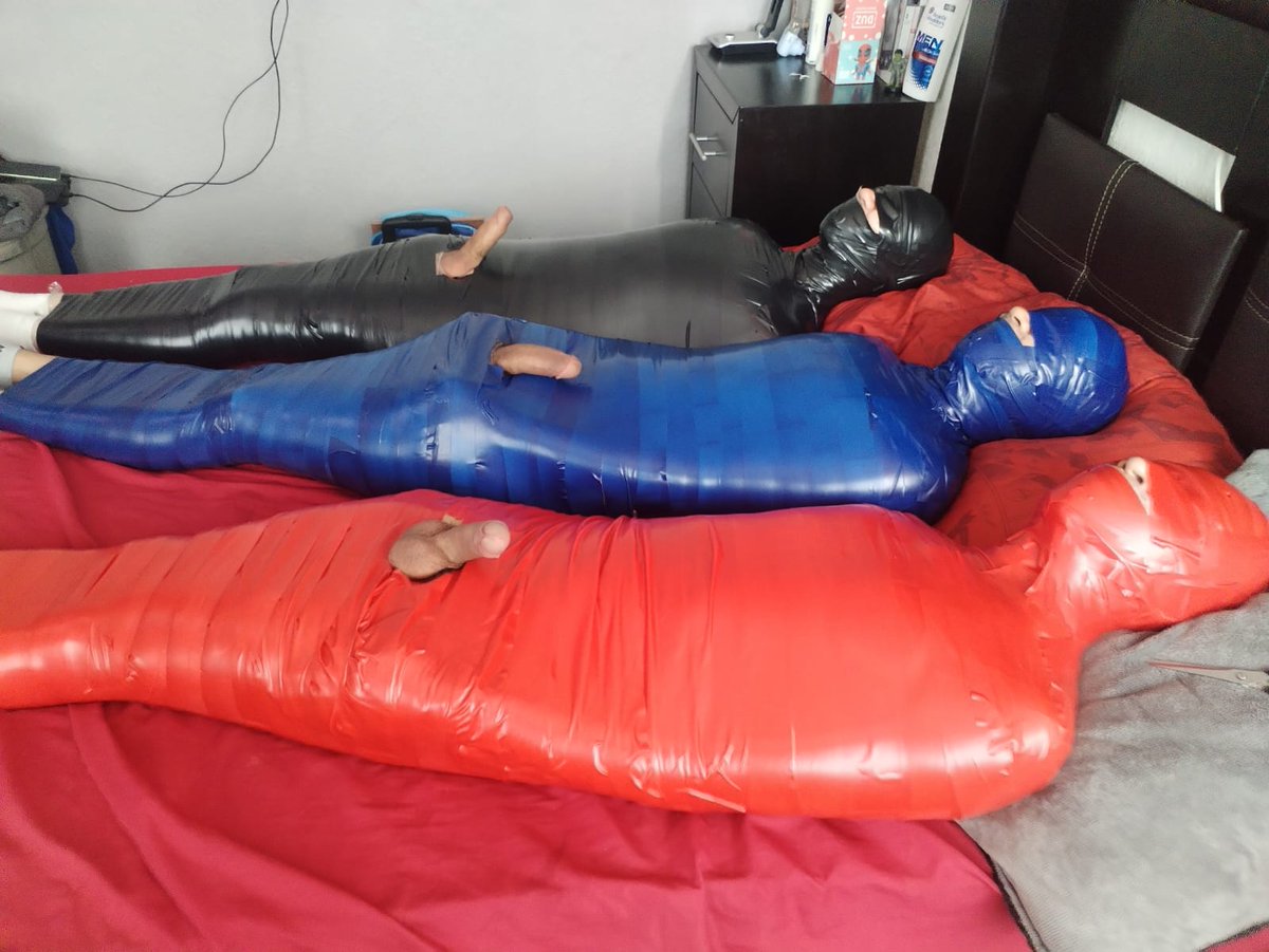twinktiedup's tweet photo. Mmmppphhh!!! 🥴🥴🥴🔥

🪢: @Demian_BDSM 
⚫️: @twinktiedup
🔵: @Fernand75936009 
🔴: *********** 😶‍🌫️😶‍🌫️😶‍🌫️ https://t.co/bNlLT9oPvt