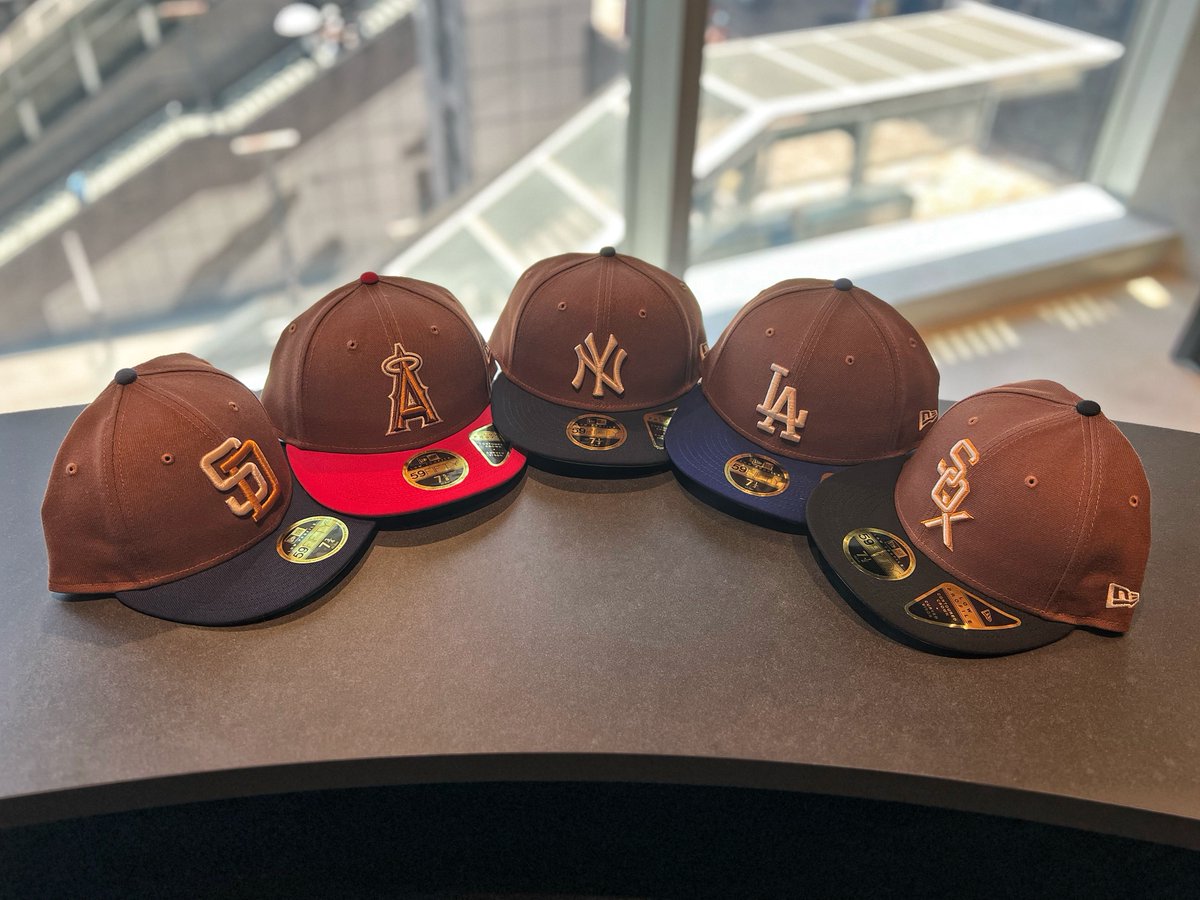 NewEra_Shinjuku's tweet photo. 【新作情報】
Tiramisuコレクション が本日より登場。
ティラミスのようなブラウンベースのボディに各チームのキーカラーでカラーリングされたバイザーの #LP59FIFTY コレクションです。
#NewEra #ニューエラ #ニューエラ新宿 #MLB https://t.co/96sGkIXphh