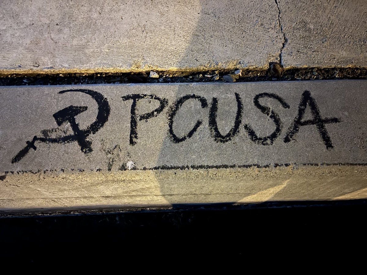 PCUSA2016's tweet photo. #PCUSA Tagging Found Across #California #NorCal #Socal #HarryBridges #GregRose #PartyofCommunistsUSA https://t.co/vNobm7Iz7x