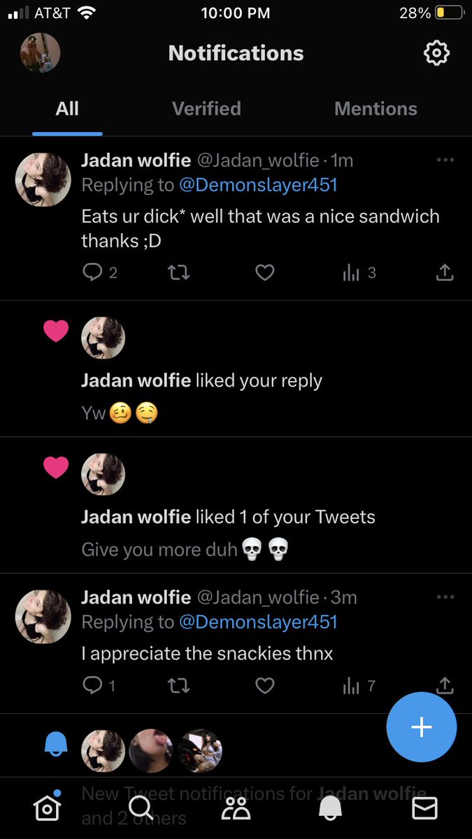 Demonslayer451's tweet image. The one the only and sexy @Jadan_wolfie  has replied to my comment im forever blessed 😩🥴🥰