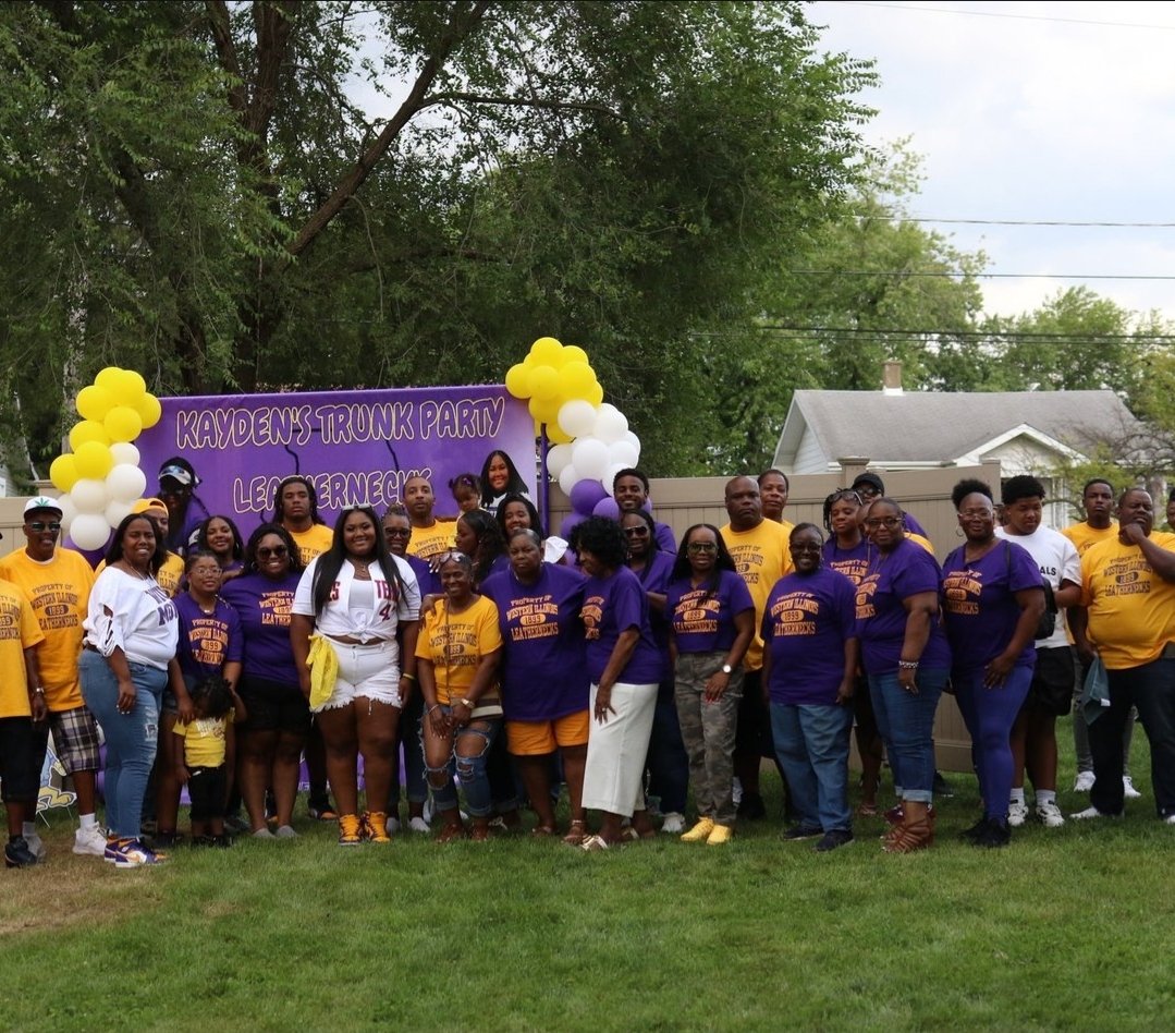 KaydenPorter6's tweet image. This is how the trunk party before I leave for college went. I could have not ask for a better day. My family and friends are the greatest! So much love and support!
#Leatherneckready