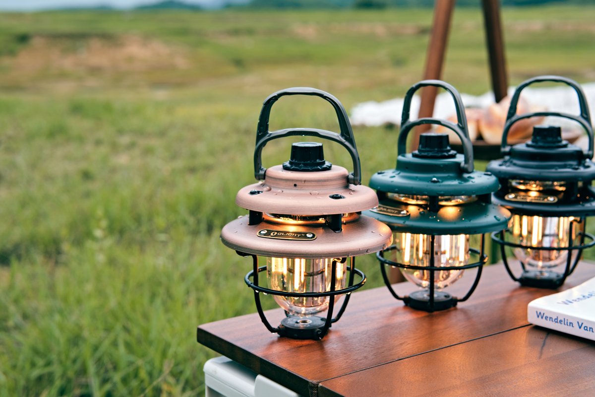 OlightWorld's tweet photo. ⚫️Black carries mystery's veil
🟤Copper exudes vintage's tale
🟢Green leads you into nature's trail

🌿Summer✖️#OlanternClassicMini

#olight #camping #flashlight #edc https://t.co/4OBH6aQBIk