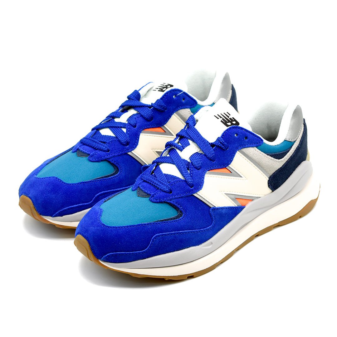 SneakerShouts's tweet image. HUGE STEAL: 75% OFF the New Balance 57/40 "Team Royal" 

BUY HERE: bit.ly/3q2NzcR