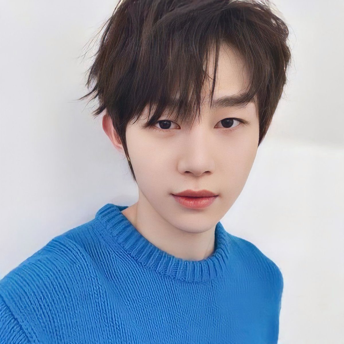 kt74315's tweet image. 我らがTANくん、豪華キャストに名を連ねてすごいね🫢✨✨

レカムさん全然アナウンスしてくれないから最近知ったよ私……

フランスでロケした(2月の話)って、どんな作品なんだろ。楽しみ😚
#魔法のランプ #magiclamp
#Tan #Seokwon  #Ciipher

instagram.com/magiclamp_stud…