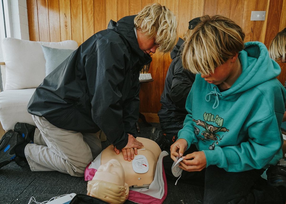 SurfingVictoria's tweet photo. Today is World #DrowningPrevention Day. A day to focus on what you can do to prevent drownings. Anyone can drown, no one should.

We can all do something to prevent drowning.

📷 @saltwater_institute

@who @lifesavingvic watersafety #playitsafebythewater https://t.co/Pt8826O4zi