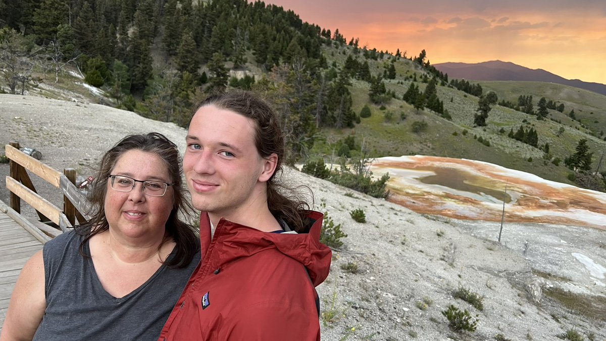 A quick trip update
National parks for the win
Yellowstone last night
#haiku