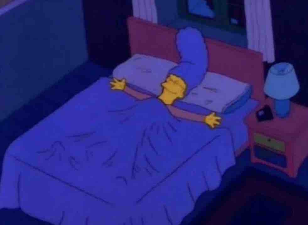 Guarromantico_'s tweet photo. Sabes que se acabo la juventud cuando te pones feliz de llegar a tu cama a dormir. https://t.co/UmKPytC4Zq