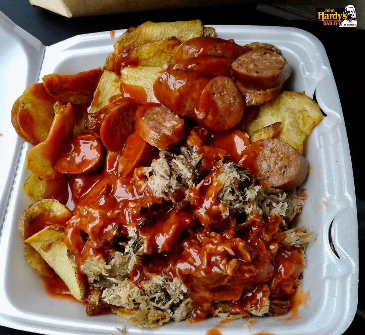 johnhardysbbq's tweet photo. 🍖 Savor the smoky goodness at John Hardy's Bar-B-Q! Join us for an unforgettable BBQ experience that will leave your taste buds craving for more! 🍗 

📸: Rick | Instagram

#JohnHardysBBQ #BBQlovers #FoodieParadise https://t.co/Xr72LGKgsB