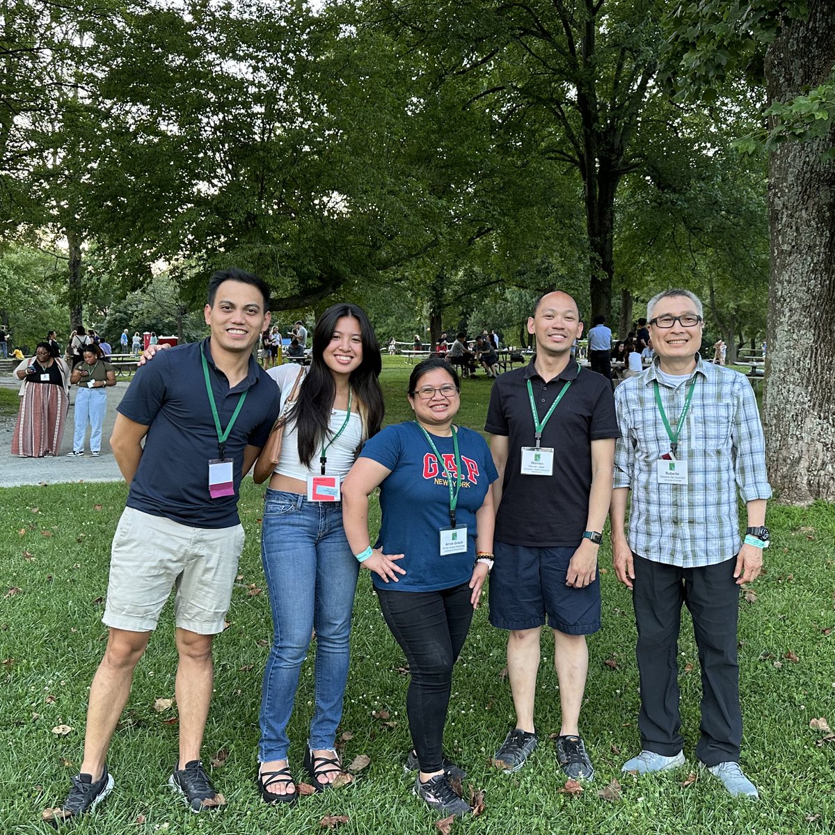 warren_vidar's tweet image. Filipinos represent at #ASP2023
Dr. Roberto de Guzman (KU)
Dr. Joshua Torres (U of U)
Arvie Grace Masibag (PhD student, URI)
Ma. Andrea Gatmaitan (undergrad, UF)
And ME 😜 (UNCG)
🇵🇭 🇺🇸 🗽