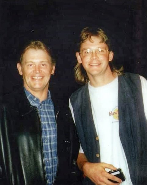 THE VOICE | Watching <a href="/johnfarnham/">John Farnham</a> Finding The Voice...Couldn't Resist. I finally got to meet the man himself for a radio interview in Adelaide and HE HAD CHOPPED THE MULLET.
It was a truly great moment.  My mullet went not long after LOL
#mintyeverywhere