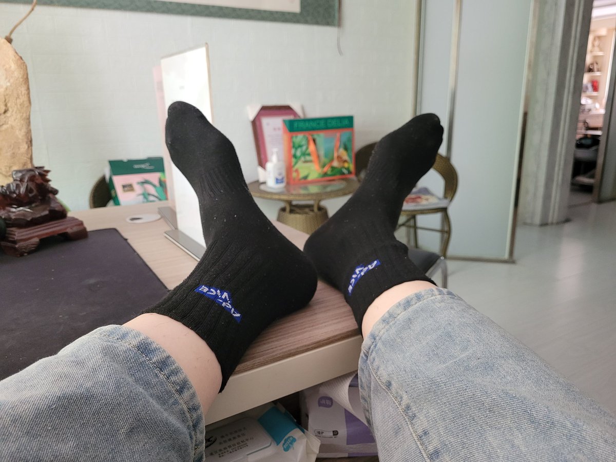 睡大觉 tweet media