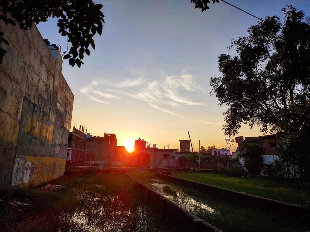 ShubhROfficial's tweet photo. 🌅

#photography #mobilephotography #redmi #redminote7pro #camera #evening #instaedits https://t.co/PJ1syLlwWk