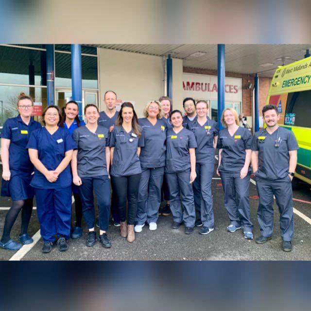 Suzanne Miles (@sue_miles84) on Twitter photo We are recruiting 🤩 Band 6 Occupational therapy opportunity in our fabulous frailty team <a href="/SwbhFIT/">SWBH Frailty Intervention Team</a> #frailty #MDT #CGA <a href="/swb_OT/">SWB_OT</a> <a href="/SWB_RRTS/">Rapid Response Therapy Service</a> <a href="/SWBHnhs/">SWB NHS Trust</a>
Apply here 👉🏻 swbh.nhs.uk/work-for-us/#!… We are recruiting 🤩 Band 6 Occupational therapy opportunity in our fabulous frailty team <a href="/SwbhFIT/">SWBH Frailty Intervention Team</a> #frailty #MDT #CGA <a href="/swb_OT/">SWB_OT</a> <a href="/SWB_RRTS/">Rapid Response Therapy Service</a> <a href="/SWBHnhs/">SWB NHS Trust</a>
Apply here 👉🏻 swbh.nhs.uk/work-for-us/#!…