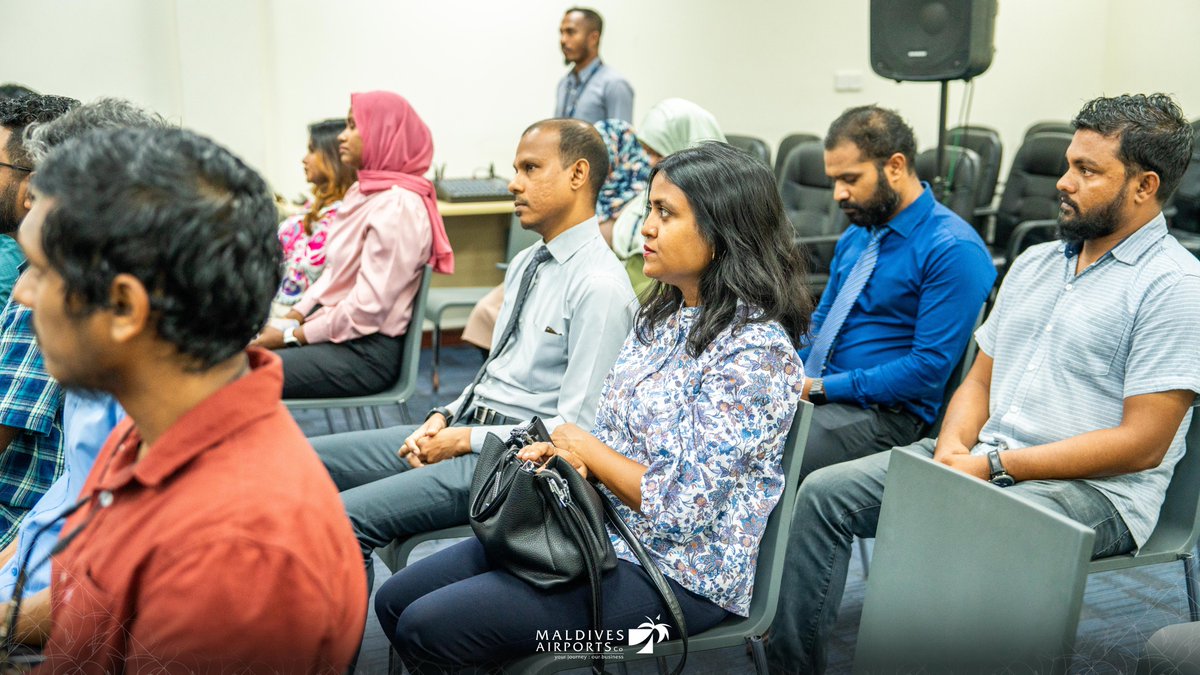 MACLmedia's tweet photo. Exciting news! MACL signed MOUs with 10 businesses, offering exclusive corporate discounts to our staff. Enjoy fantastic deals at @pizzakitchenmv , @MovenpickMV, @LePerfumeMV , #DonerKebab, #OBION, @ACEhardwareMV , @rainbowmv, @moodhucom , @chandelierbookshop, and #apneamaldives https://t.co/wMNUZbpIYj