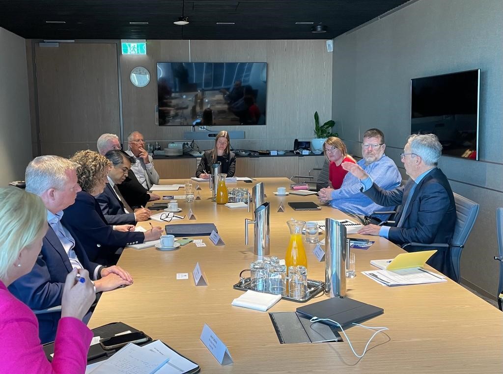 DFATinWA's tweet photo. Special Envoy for #SoutheastAsia Nicholas Moore met a range of stakeholders in WA as part of consultations to develop the Southeast Asia Economic Strategy to 2040.
Thanks to all who shared views on the challenges &amp; opportunities ahead.
@DFAT_TradeTalk @AusASEANEAS @dfat @Austrade https://t.co/wN0ZsI7AVe
