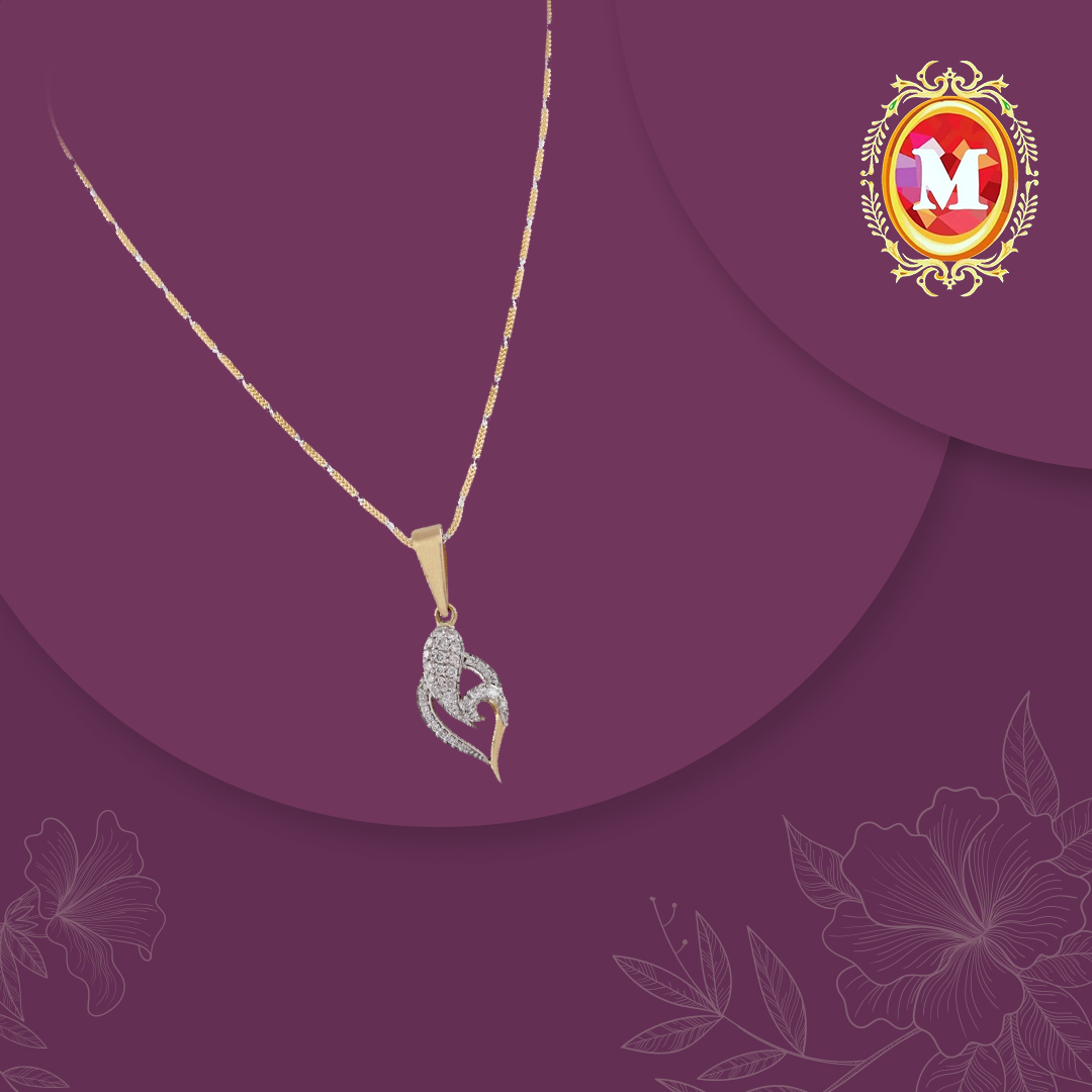 Maniramji Jewellers 
Visit Us - maniramjijewellers.in

DM us or call us on +91 83053 94006

#pendant #chain #goldpendant #goldpendantset #golddesign #goldbangles #goldbanglesdesigns #goldbangleset #goldjewellery #goldset #treditional #indianjewelry #maniramjijewellers