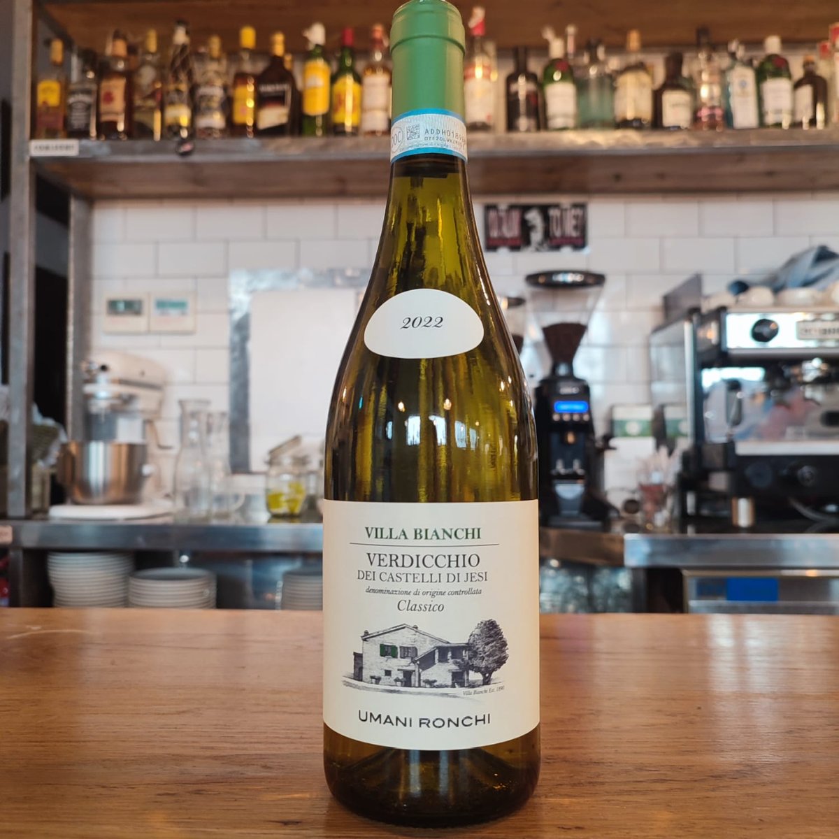 lupara_bar's tweet photo. Hoy os recomendamos un verdicchio de Le Marche 🍷 de Umani Ronchi

Reserva aquí y pídetelo 👉 https://t.co/HyvAwnNCvF

#pidetelo #italiano #restauranteitaliano #lupara #ventepaaca #bjsrestaurant #notelopierdas #ontuesday #italianlifestyle #madrid #esmartes #barajas #verdicchio https://t.co/WzUjcMJ4Qr