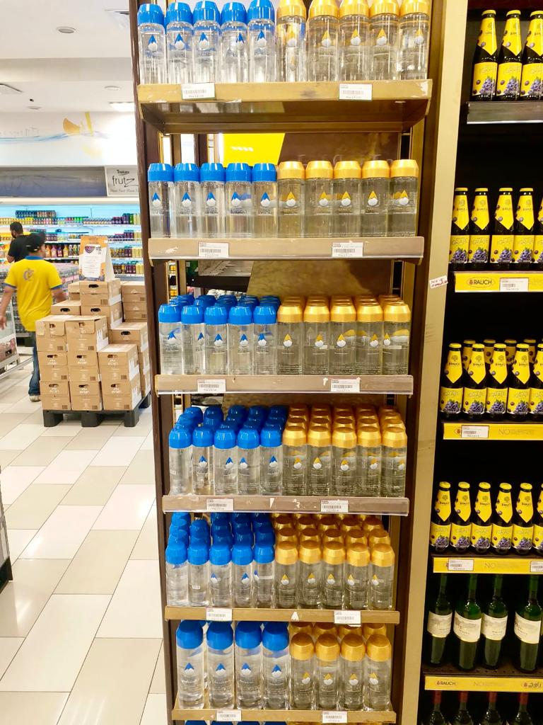 RAREWaterKSA's tweet photo. يُسعدنا أن نُعلن أنه من الآن يمكنكم العثور على مياه ينابيع رير، ومياه رير المعدنية الفَوارة في سلسلة سوبر ماركت مانويل @Manuelmarkets
الفاخرة بالمملكة العربية السعودية.
#جده_lلان https://t.co/qONblz9a2F