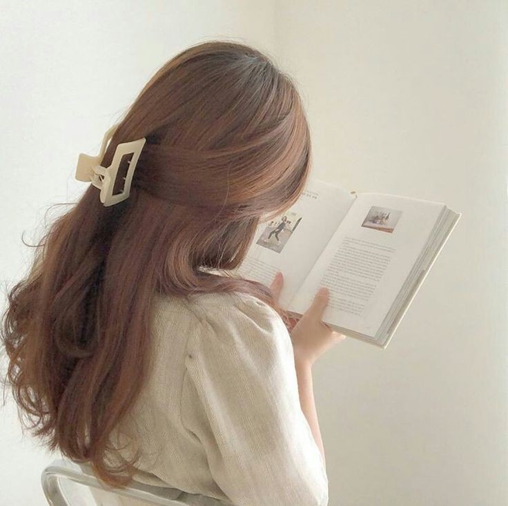 DAY 4

hi, i'm akira (aki for short) looking for more interactive #moots here on twt ^^

— she/her, filo, minor
— not new to #kpoptwt &amp; #stantwt
— Engene
— all fandoms are welcome.

♡/↻ is highly appreciated.