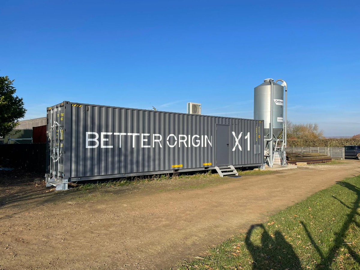 Better Origin tweet media