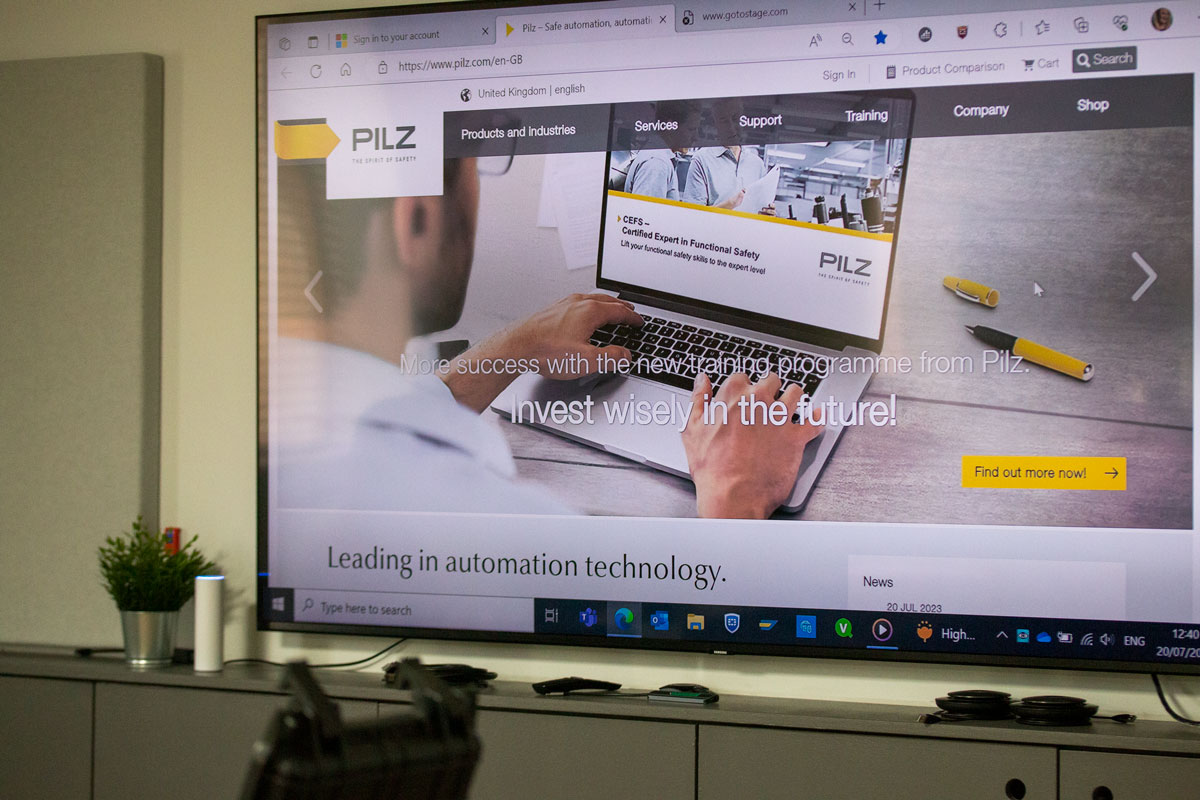 Labman Automation tweet media